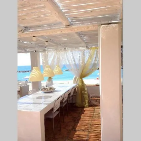 펜션 Splendida Villa Sulla Spiaggia 벨베데레마리티모