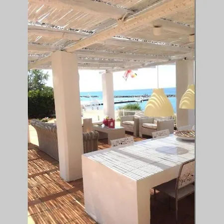 Splendida Villa Sulla Spiaggia Belvedere Marittimo